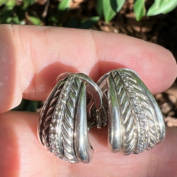 DAVID YURMAN DIAMOND 925 STERLING & 18K YELLOW GOLD SHRIMP EARRINGS OMEGA LOCKS - Picture 15 of 16